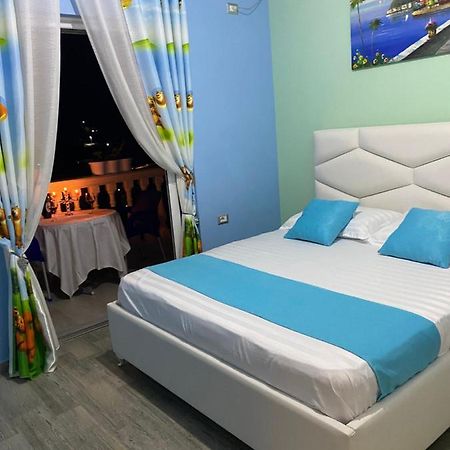 Vila Sinani Sarande Bagian luar foto