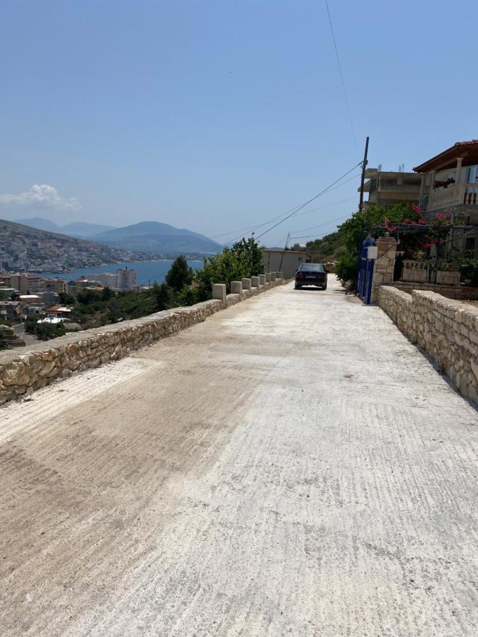 Vila Sinani Sarande Bagian luar foto