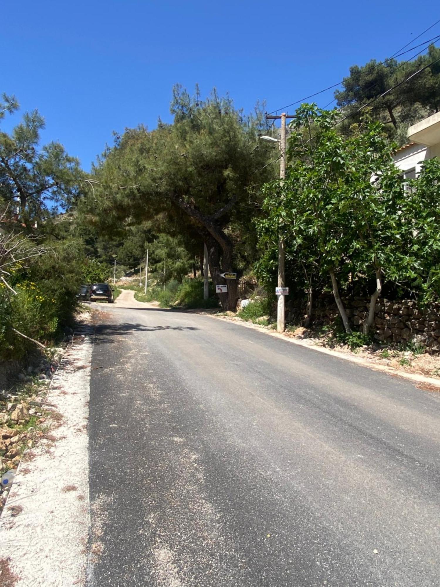 Vila Sinani Sarande Bagian luar foto